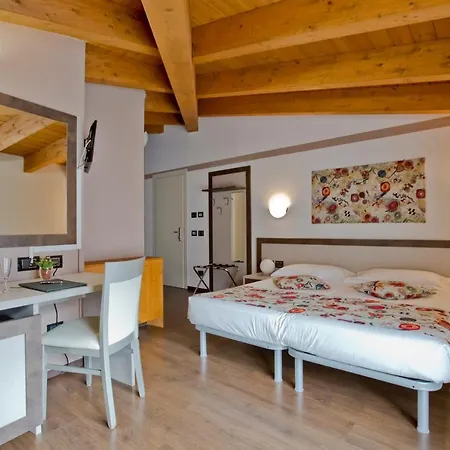 Hotel Di